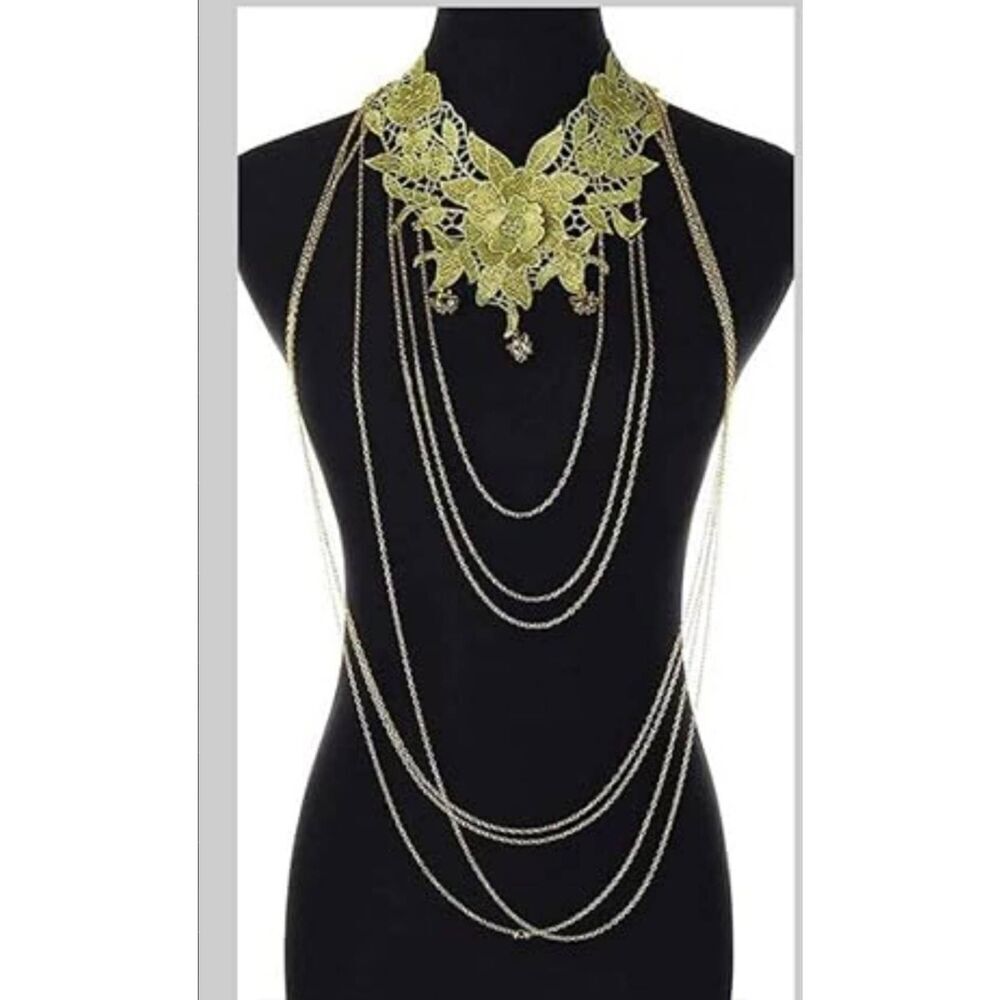 NWOT Gold Lace with Gold Body Chain